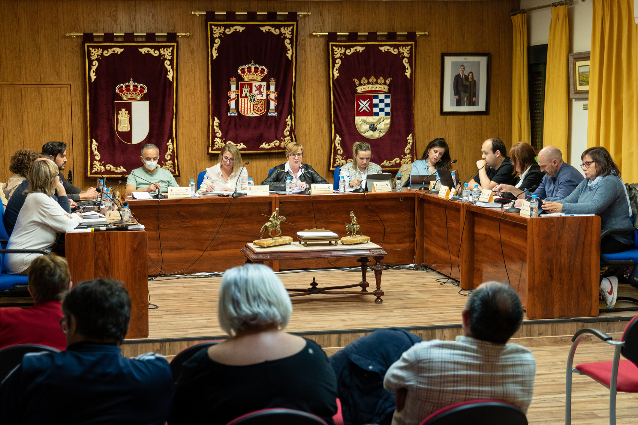 El Pleno celebrado en el Ayuntamiento de Argamasilla de Alba aprueba por unanimidad la modificación de la RPT