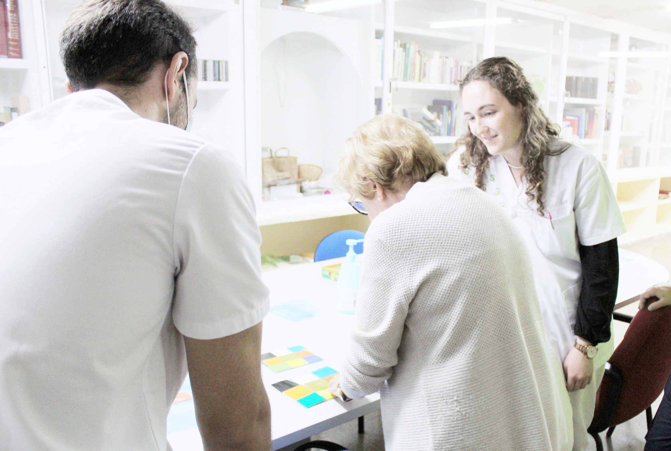 Profesionales de Enfermería del SESCAM de Ciudad Real participan en actividades de sensibilización con motivo del Día Mundial del Alzheimer