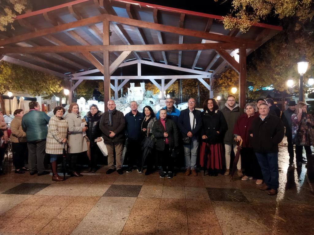 Abierta la 19ª Ruta de los Belenes de Villarrubia de los Ojos, e inaugurada la iluminación navideña