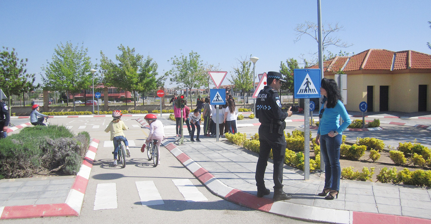 Unos 1.200 estudiantes de Valdepeñas participan en los Talleres Municipales de Educación Vial