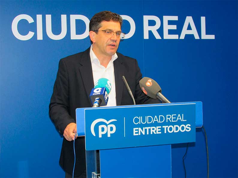 Valverde: “Las elecciones del 28-M ofrecen una oportunidad de cambio porque la marca PSOE y el binomio Page-Sánchez están cada vez más deteriorados”