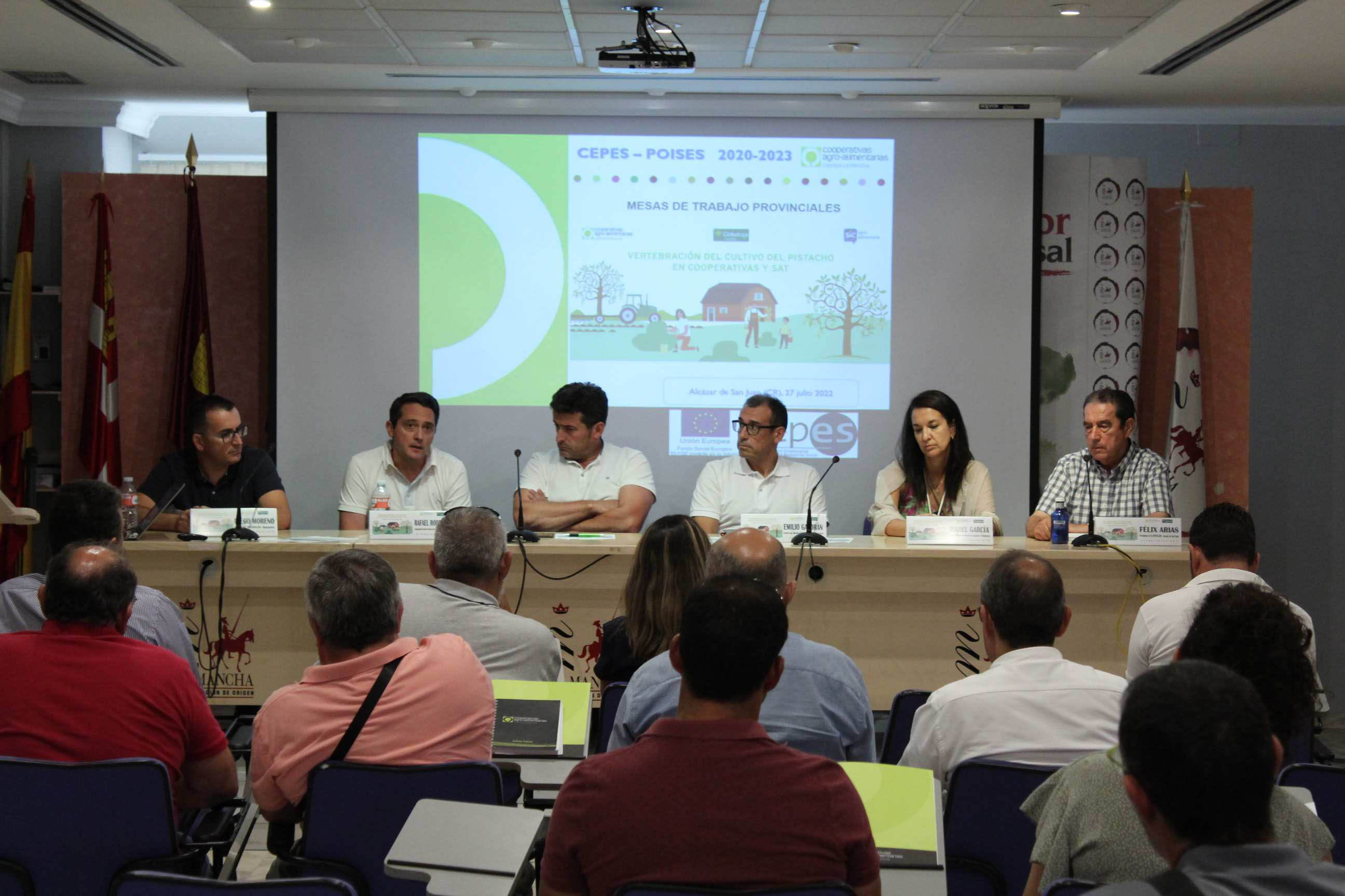 Cooperativas Agro-alimentarias analiza la vertebración del pistacho en Castilla-La Mancha e insta a los productores a agruparse para dar respuesta al crecimiento exponencial de este cultivo