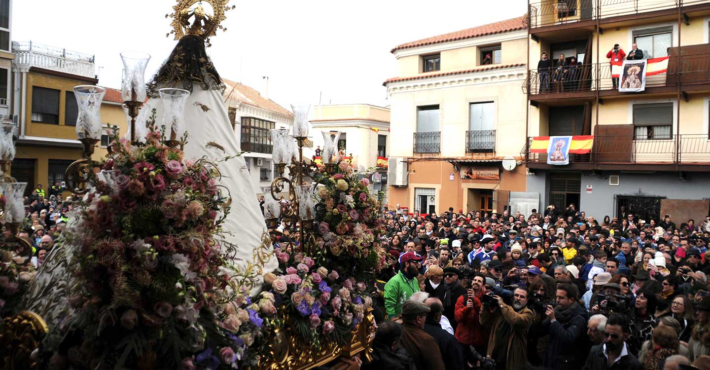 Villarta de San Juan festeja Las Paces con el lanzamiento de cerca de 200.000 cohetes 