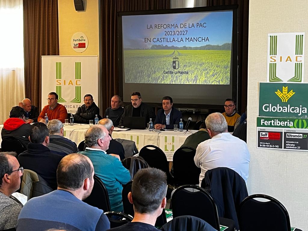 El Gobierno de Castilla-La Mancha destaca el papel de las organizaciones agrarias como SIAC representando a los agricultores y ganaderos de la provincia