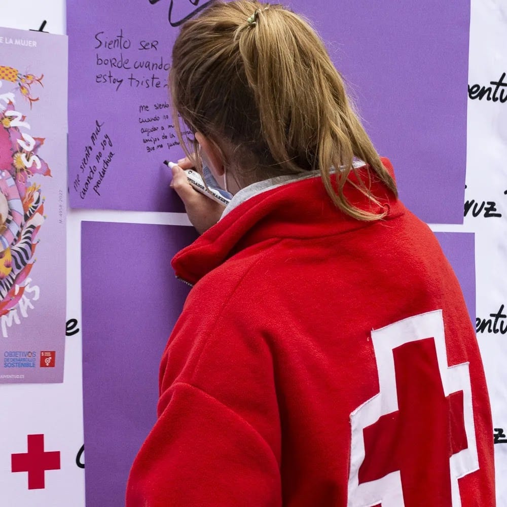 Cruz Roja Juventud y Cruz Roja Española se suman a las conmemoraciones por el 8M con una veintena de actividades en toda la provincia para celebrar la evolución del feminismo   