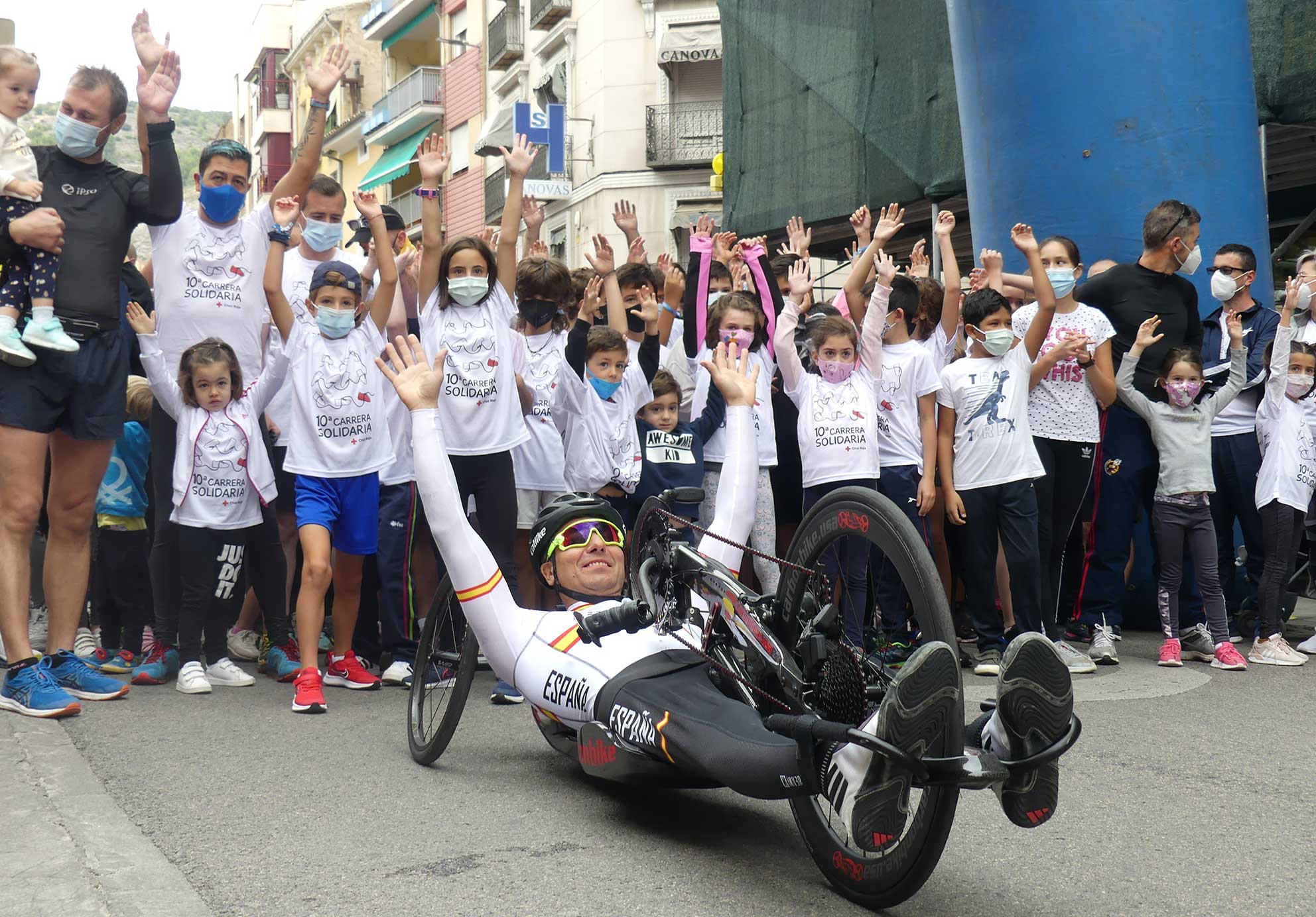 La 10ª Carrera Solidaria de Cruz Roja supera las expectativas de participación