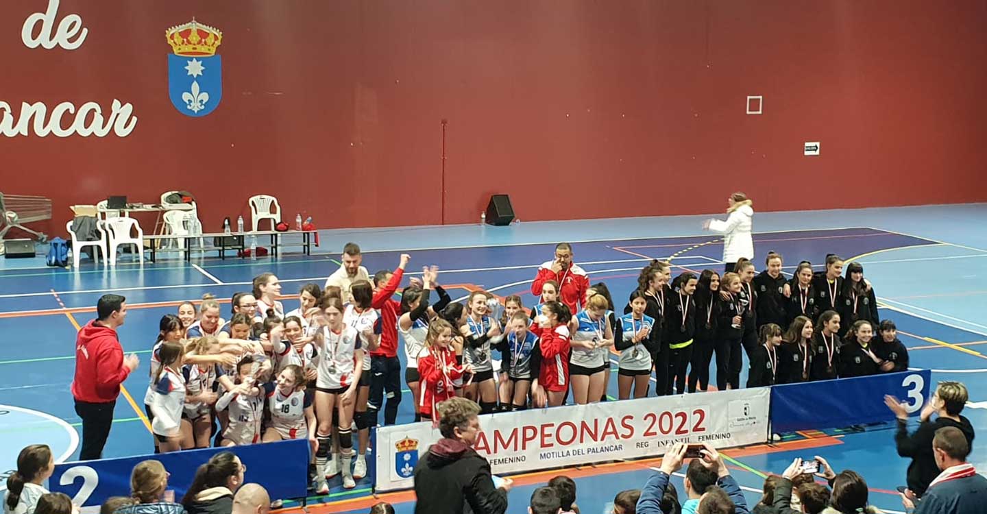 Las infantiles del Club Voleibol Iniesta, clasificadas para el Campeonato de España