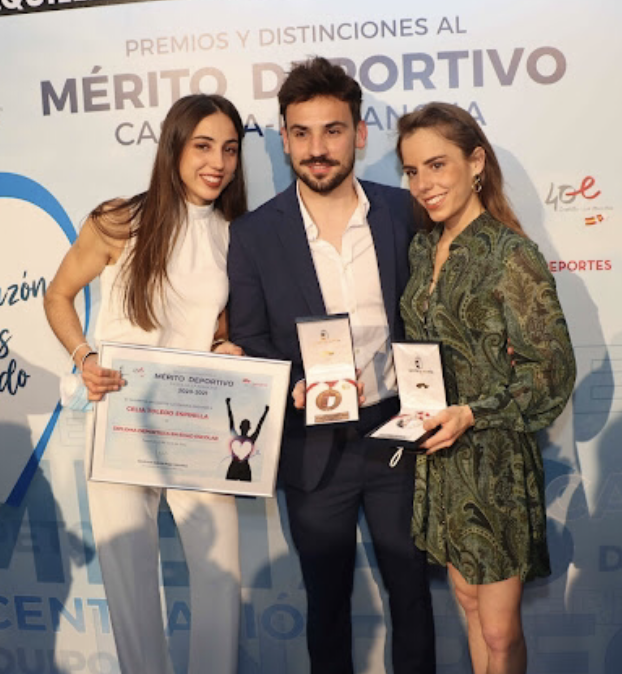 Tres piragüistas del Club Piragüismo Cuenca con Carácter son premiados en la Gala Anual de la JCCM.