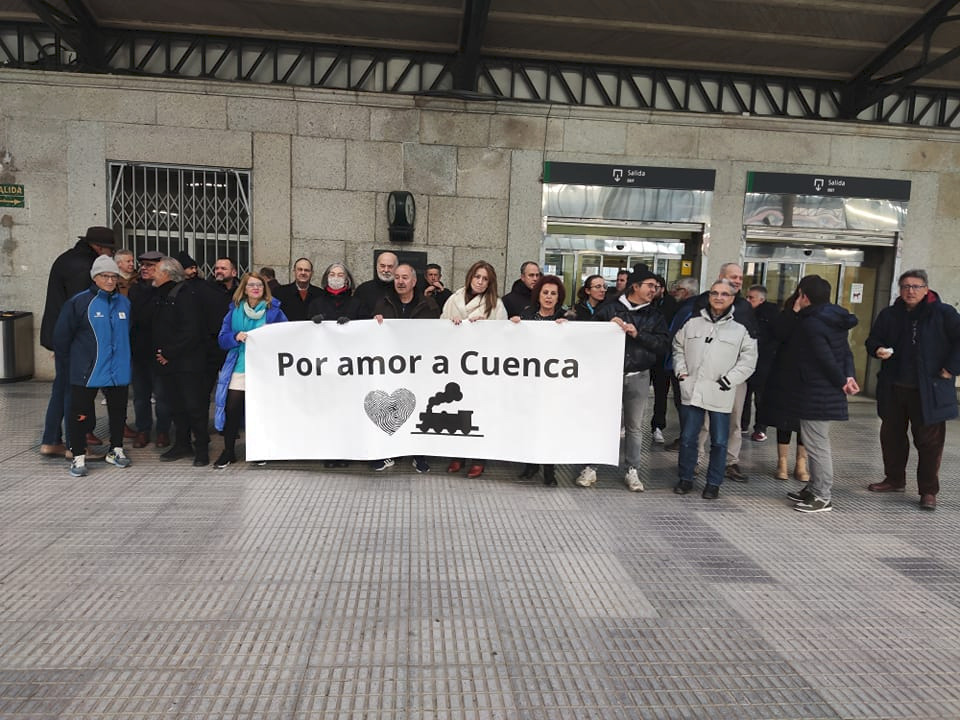 La Plataforma en Defensa del tren califica de “traición a Cuenca” la firma para la Plataforma Logística de Albacete