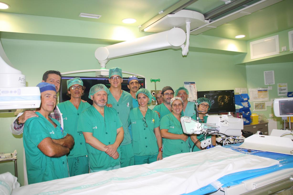 El servicio de Radiología del Hospital de Cuenca incorpora una nueva técnica intervencionista para la ablación de nódulos tiroideos benignos
