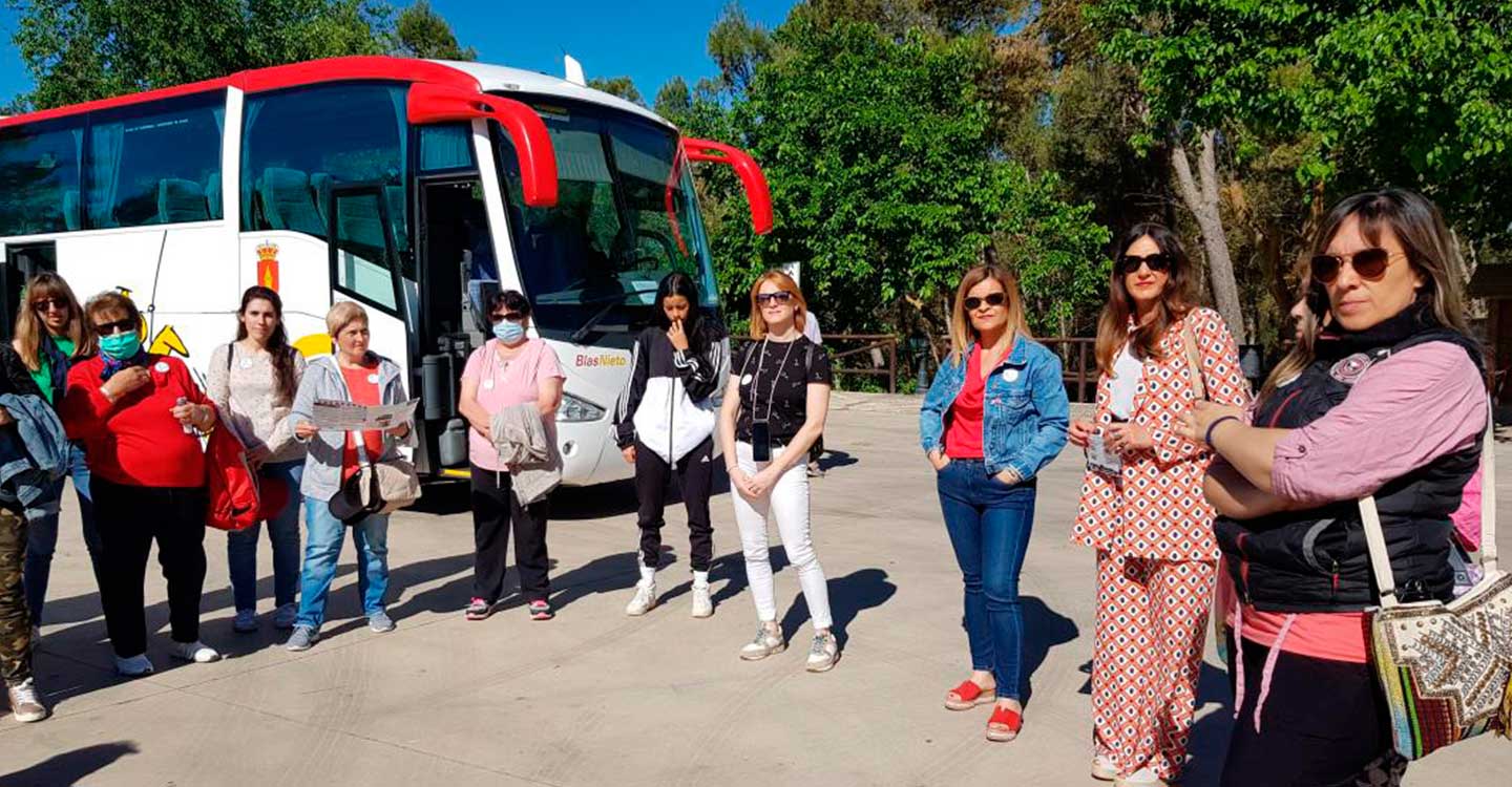 El Centro de la Mujer de Iniesta emprende la actividad comunitaria 'Respiro cultural para mujeres'