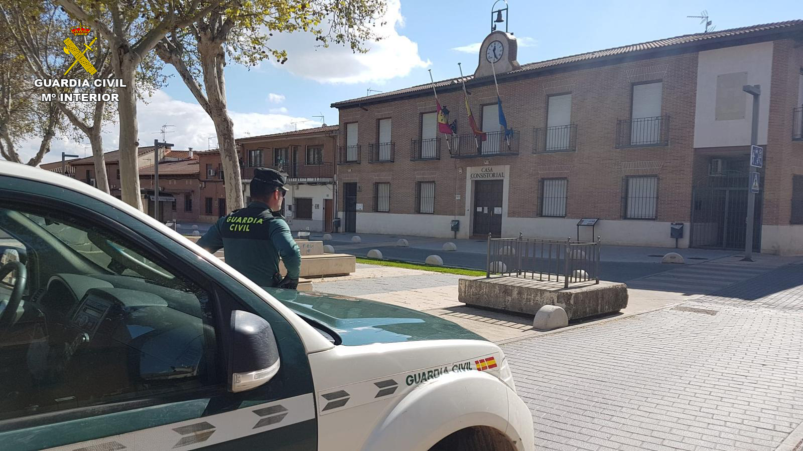 Detenidas tres personas como presuntas autoras de robos en vehículos en Marchamalo y en Cabanillas del Campo