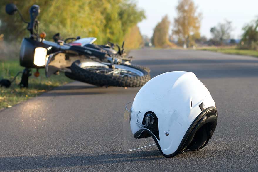 Fallece un motorista de 49 años tras chocar con un animal en una carretera de Guadalajara