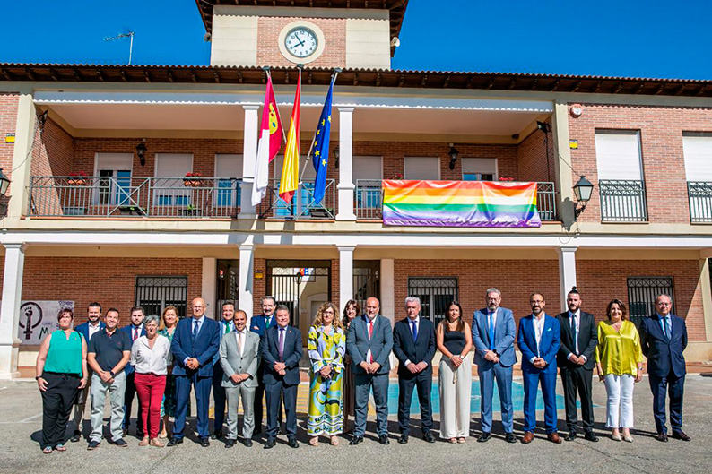 García-Page anuncia una inversión de 22 millones de euros para completar el equipamiento tecnológico del Hospital Universitario de Guadalajara