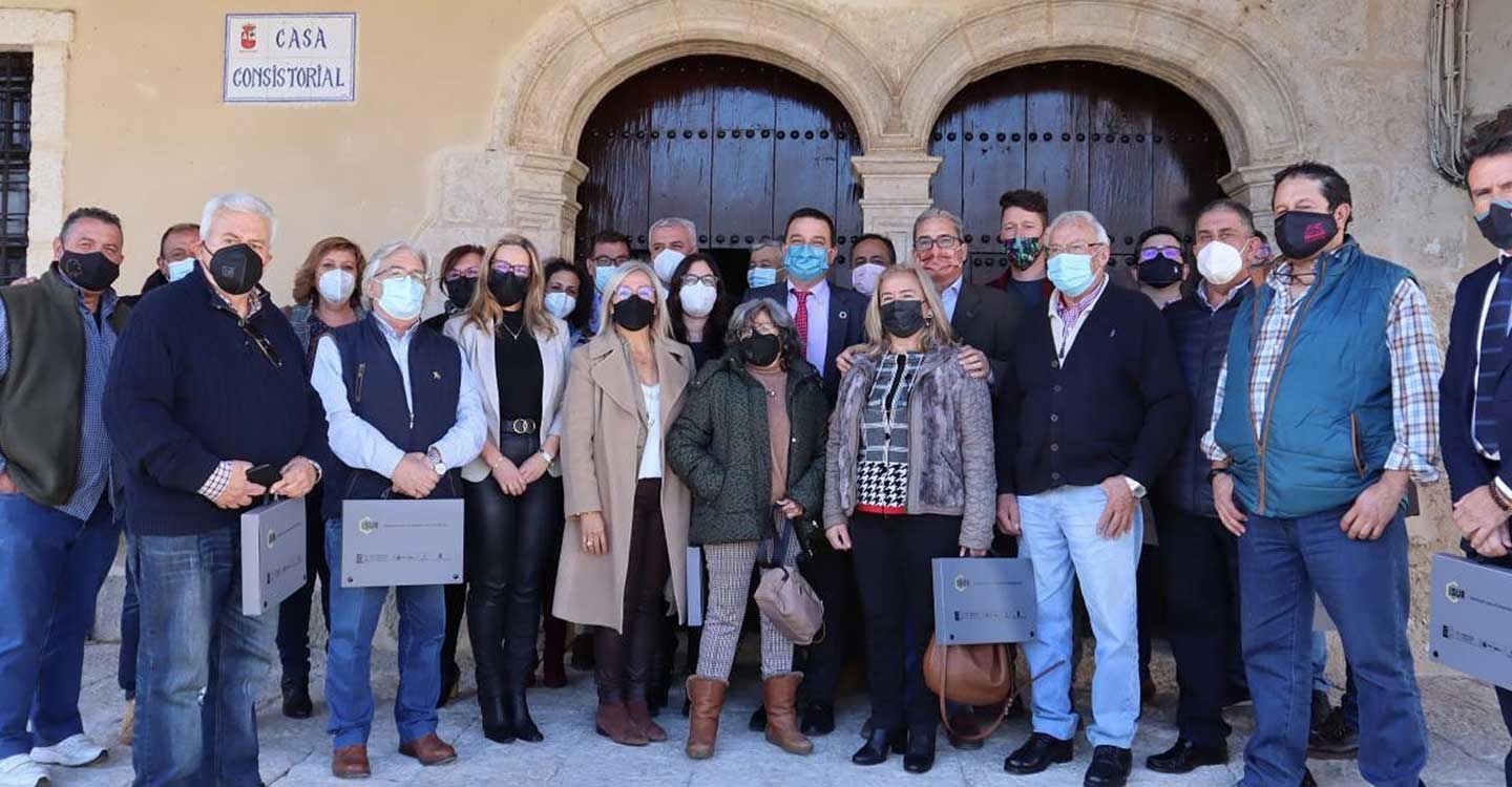 El Gobierno de Castilla-La Mancha y los Grupos de Desarrollo Rural unen fuerzas en su compromiso para hacer frente al reto demográfico