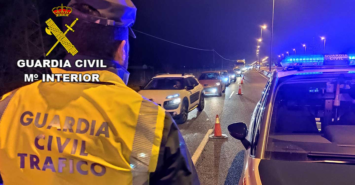 La Guardia Civil investiga a un conductor por los supuestos delitos de lesiones y aborto por imprudencia grave en un siniestro vial