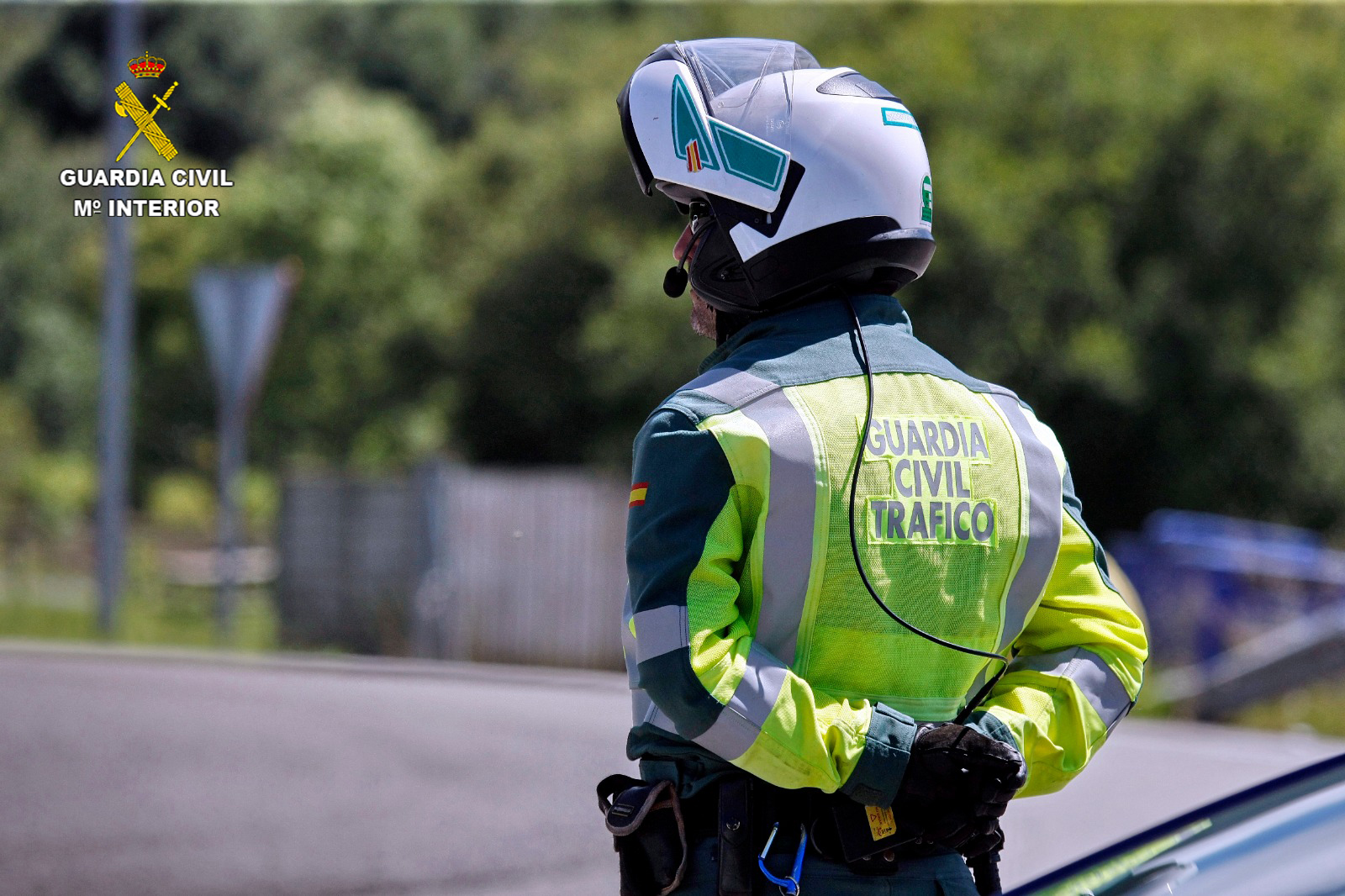 La Guardia Civil investiga al conductor de un camión por falsedad documental