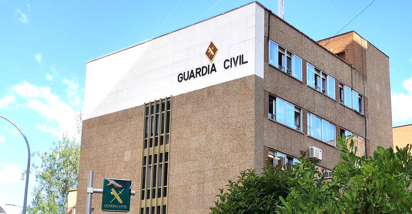 La Guardia Civil investiga a dos personas que estafaron 27.000 euros a una señora de avanzada edad en Brihuega