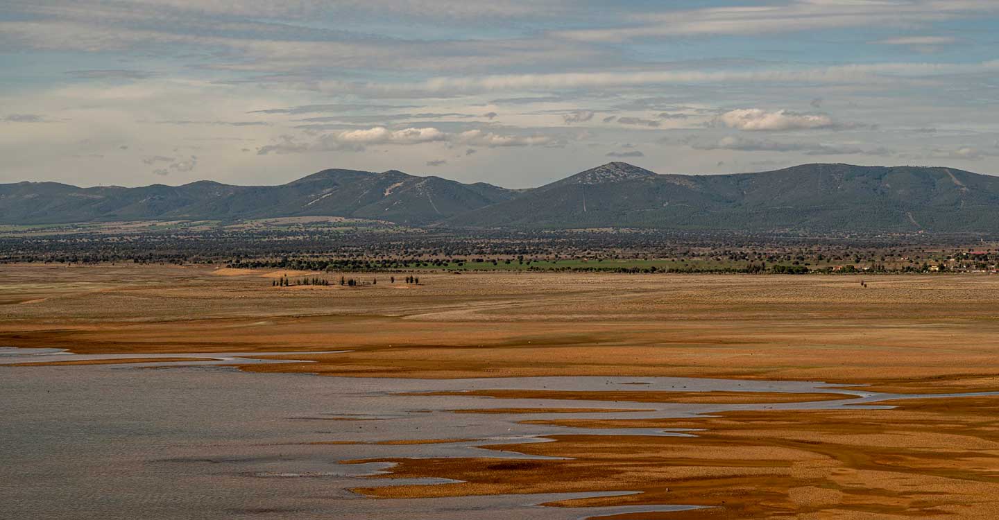 El nuevo paquete de medidas urgentes de apoyo al sector agrario contribuirá a paliar los efectos de la sequía en la cuenca hidrográfica del Guadiana