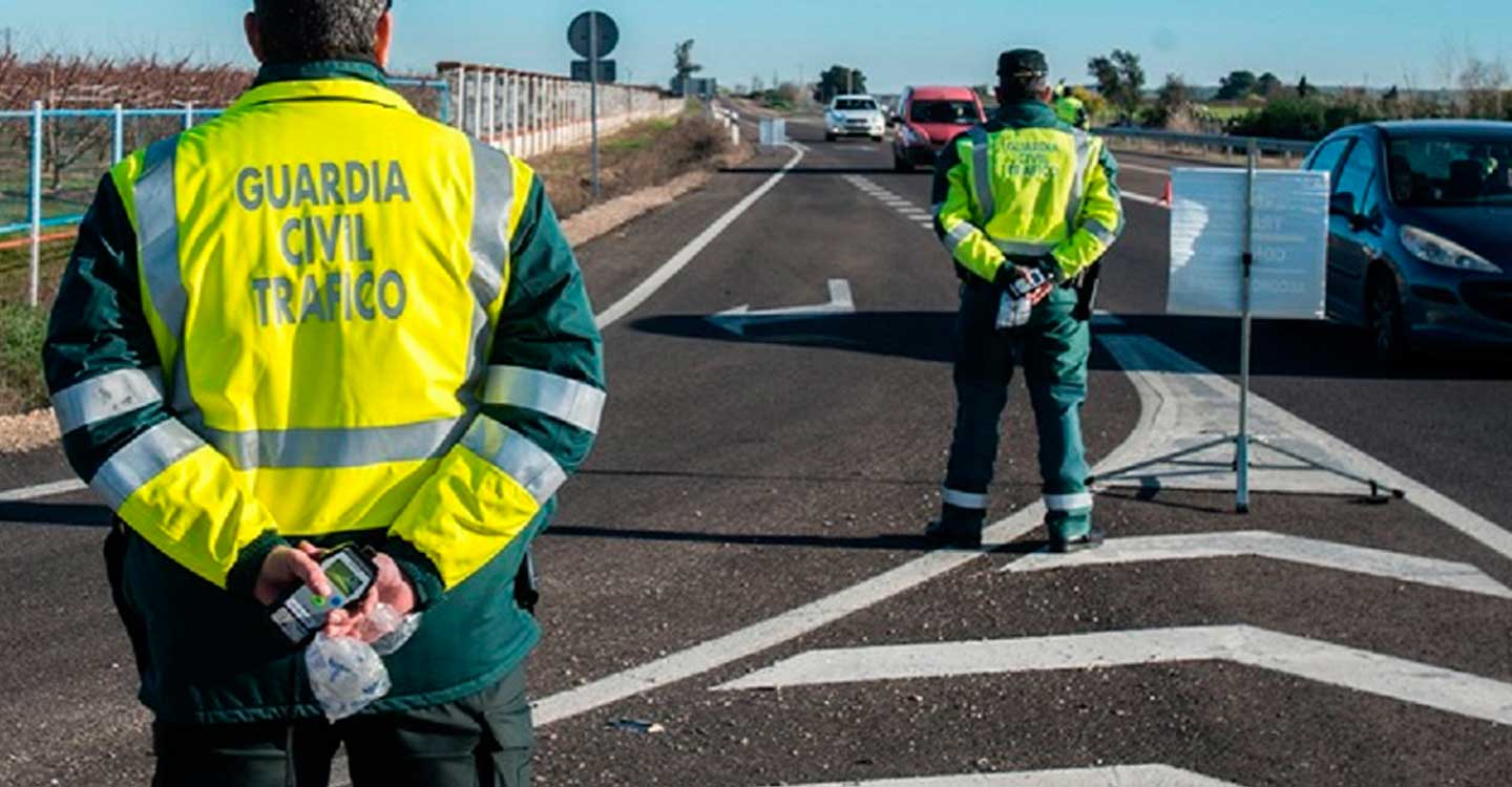 Tráfico refuerza la vigilancia en carretera durante la festividad de Santiago 