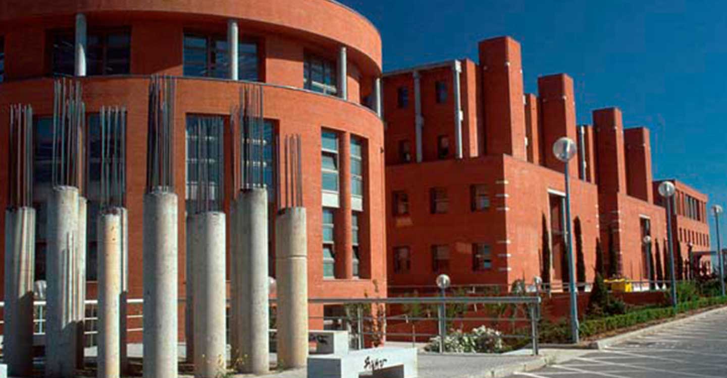 Un edificio sostenible que reciclará el aire a través de microalgas, nuevo proyecto de la Universidad de Alcalá en Alcorcón


