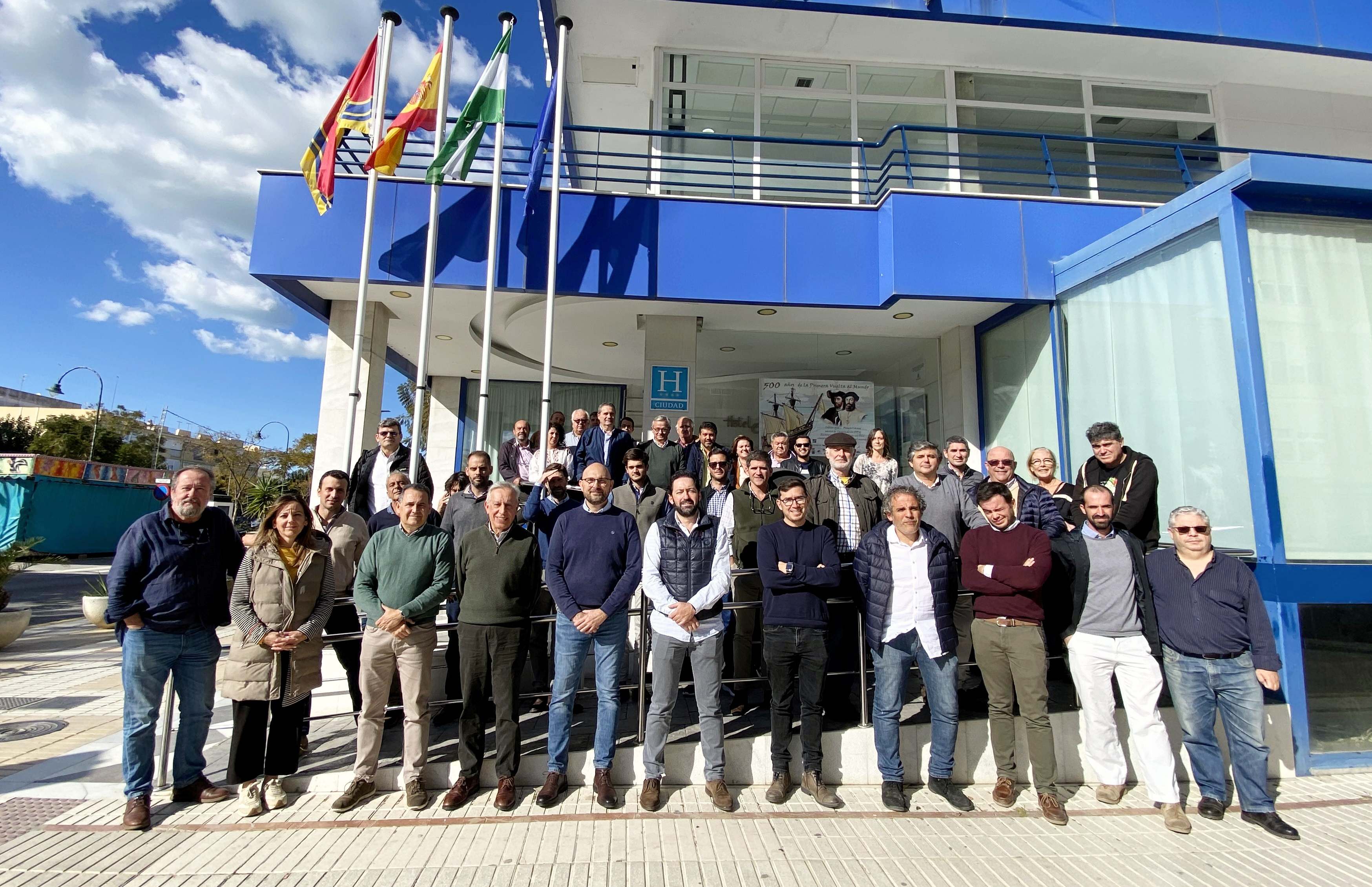 La Asociación Española del Girasol (AEG) aborda la sostenibilidad del girasol en su 33 reunión anual