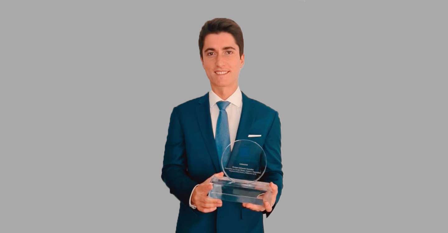 El albaceteño Enrique Salmerón González, ganador del Premio Sanitas MIR 2020