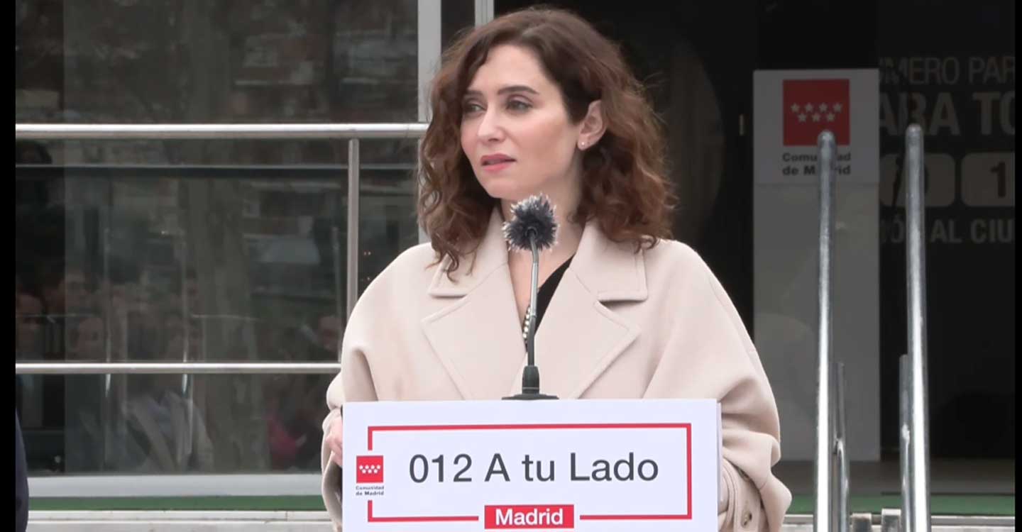 Díaz Ayuso presenta el servicio 012 A tu lado: un teléfono de atención 24 horas para quienes sufren soledad no deseada