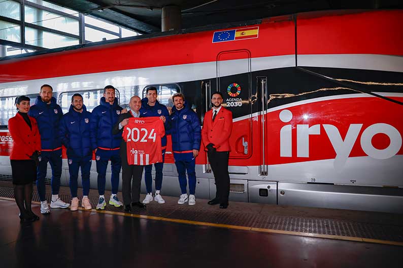 Iryo trasladó al Atlético de Madrid a Sevilla en su primer viaje como patrocinador oficial del equipo en su apuesta por la sostenibilidad