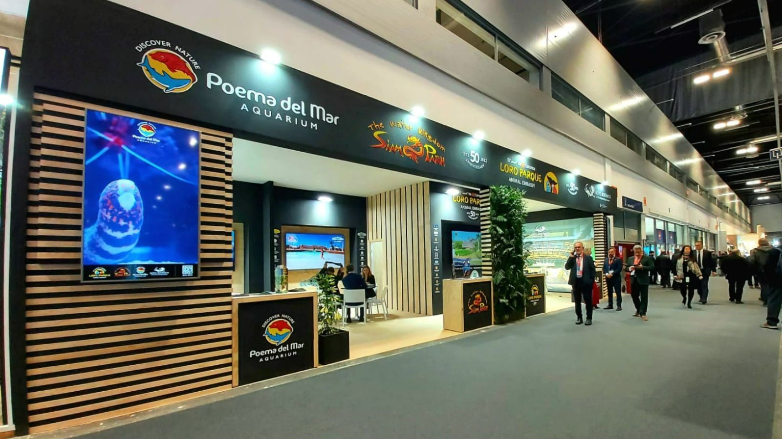 El grupo Loro Parque expone en Fitur sus nuevas atracciones para 2023