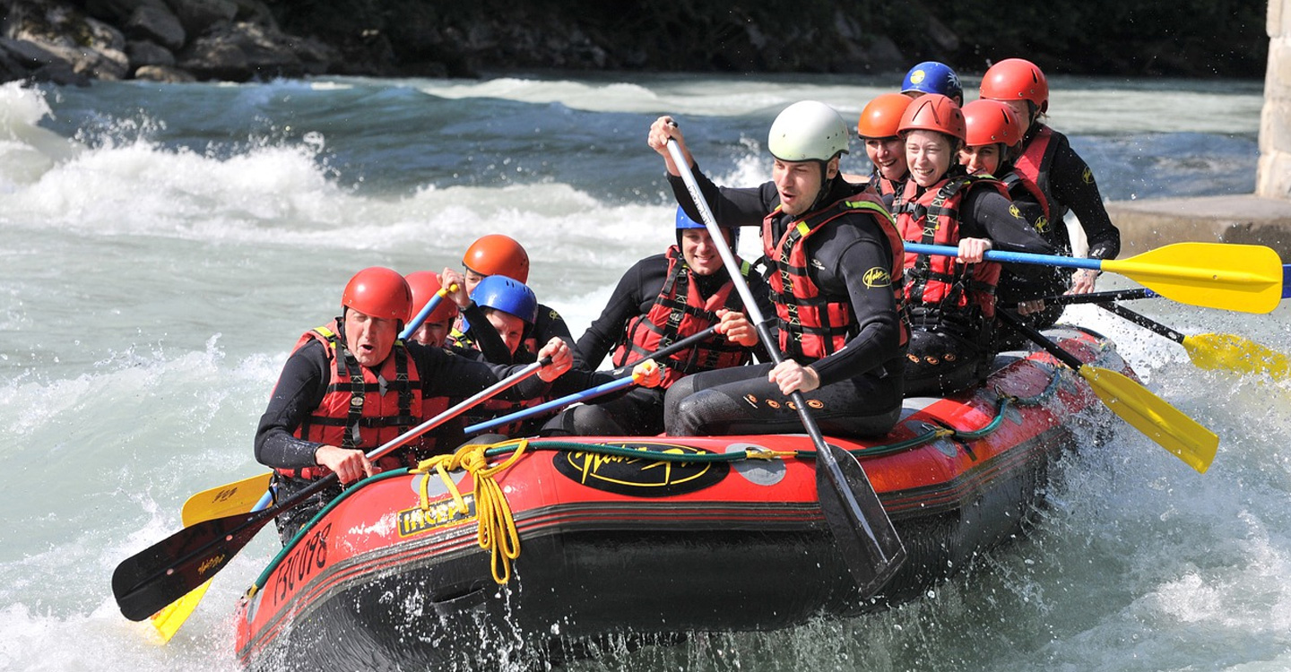 Rafting, el deporte de moda de este verano