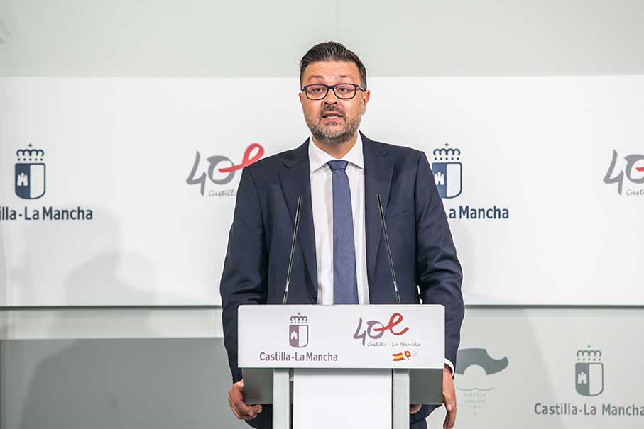 Castilla-La Mancha destina más de 1,8 millones de euros para devolver la normalidad a los centros educativos afectados por la DANA 