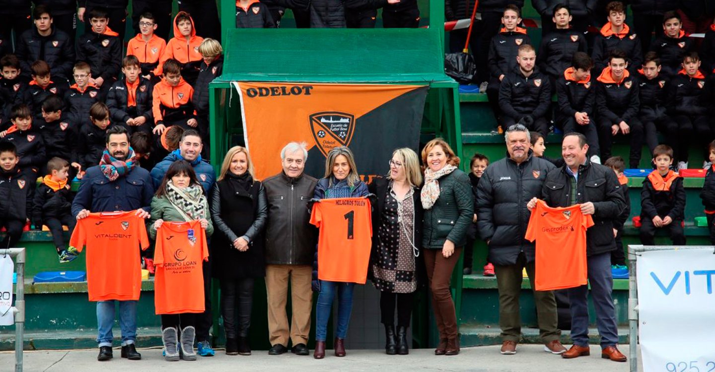 La alcaldesa destaca el trabajo que realiza la escuela Odelot con el deporte base y desea a sus equipos “todos los éxitos” para 2019 