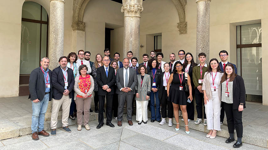 Estudiantes de nueve universidades españolas celebran su asamblea anual en el Campus de Toledo