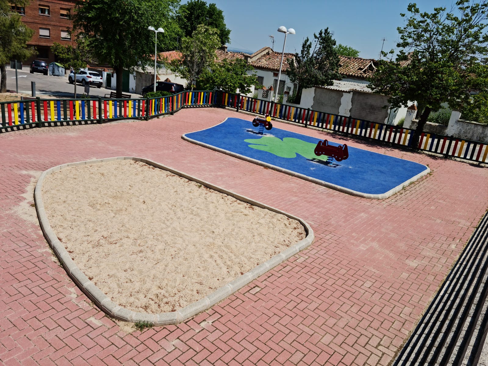 Ayuntamiento de Toledo renueva Parques Infantiles