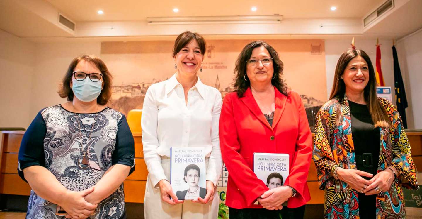 Blanca Fernández : Uno de los grandes males que adolecemos hoy en día es, precisamente, que no conocemos la mitad de nuestra historia, el 50 por ciento que protagonizaron de alguna manera las mujeres