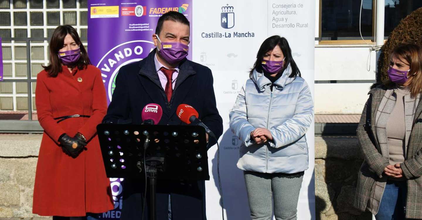 Castilla-La Mancha “cultivará la igualdad” desde sus oficinas comarcales agrarias convertidas en espacios seguros contra la violencia de género