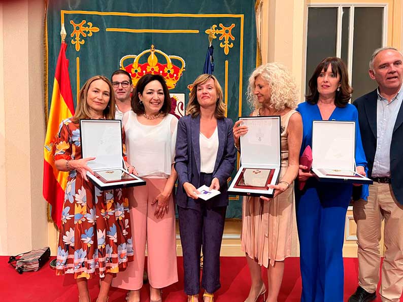 Cinco institutos de Castilla-La Mancha reciben la Placa de Honor de la Orden Civil de 'Alfonso X El Sabio' por su labor en el ámbito educativo