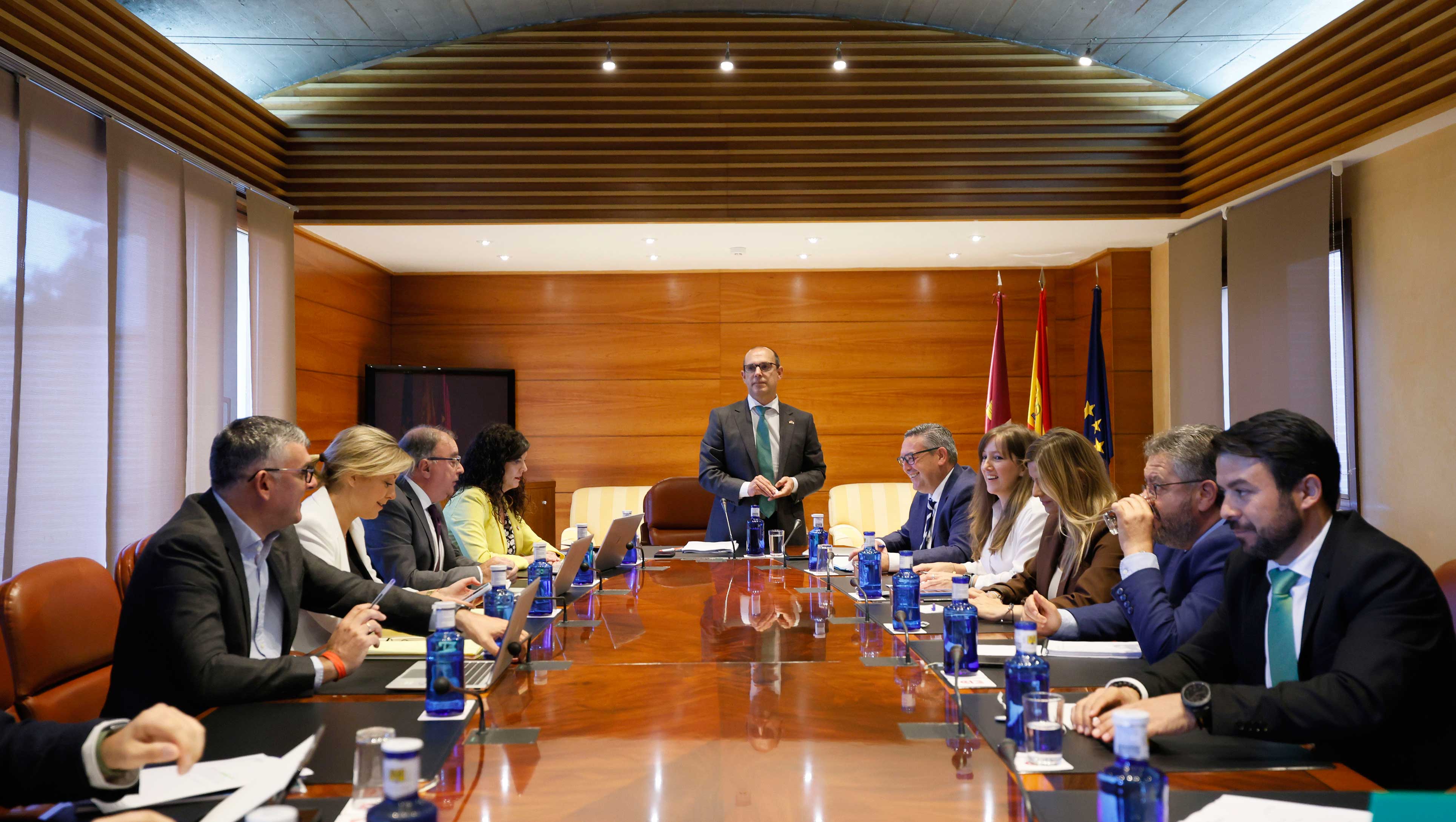 El consejero de Educación comparece este jueves en Pleno para informar acerca del inicio del curso escolar