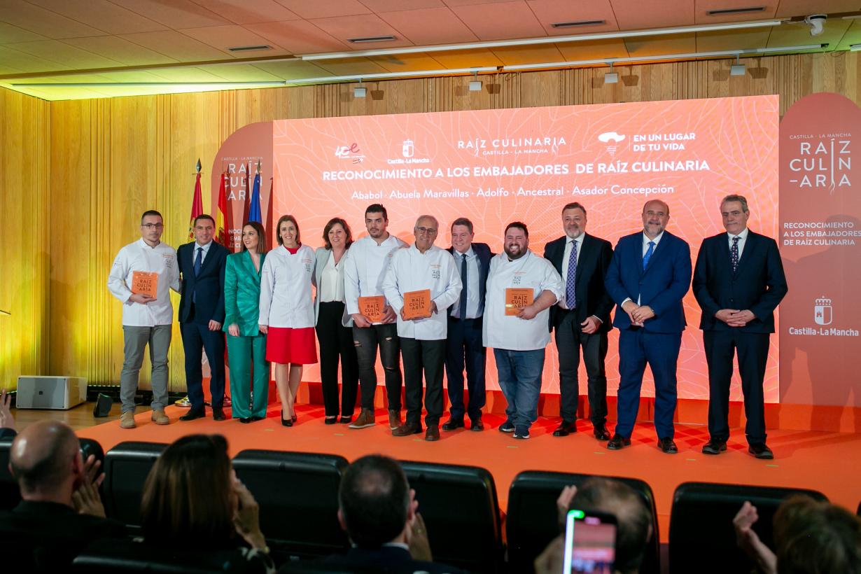 El Gobierno de Castilla-La Mancha destaca la enorme proyección nacional e internacional de la marca ‘Raíz Culinaria’ y reconoce a sus 82 embajadores en la región