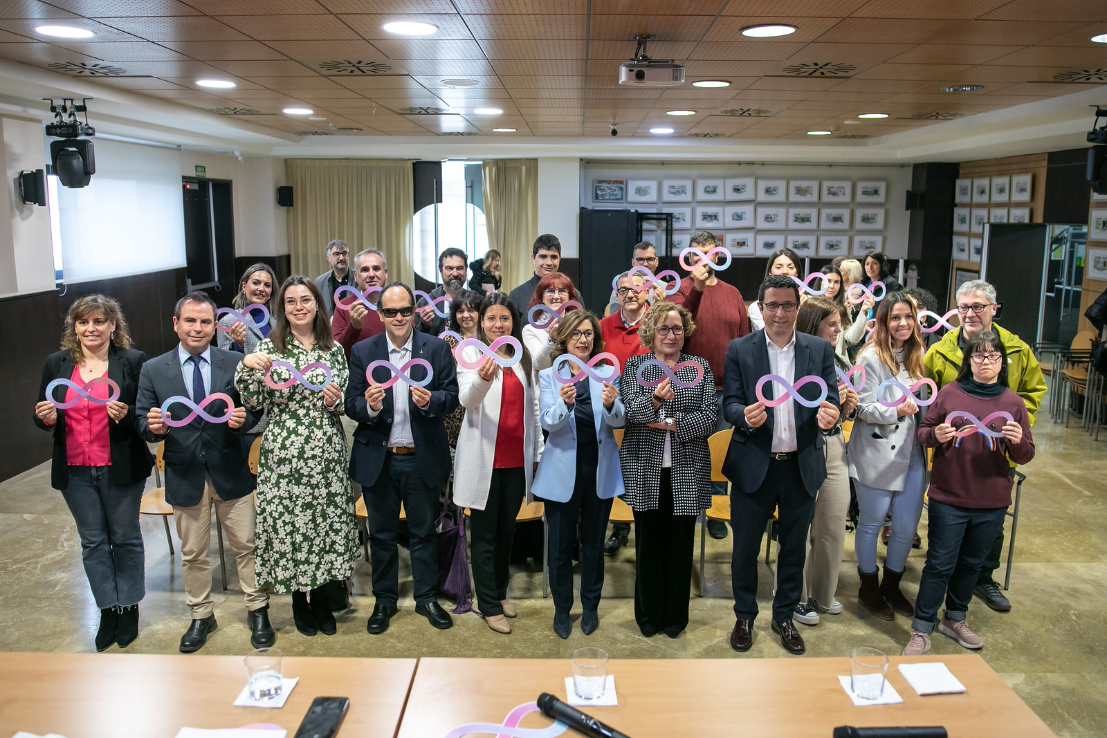 La Junta destaca su compromiso con la atención especializada de las personas con Trastorno del Espectro del Autismo 