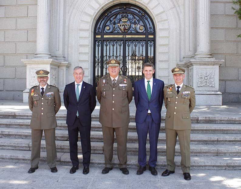 Eurocaja Rural asiste a la toma de posesión del nuevo coronel director de la Academia de Infantería