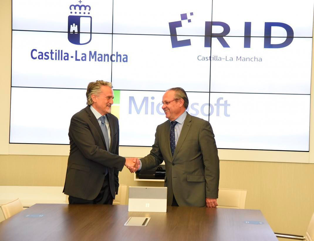 El Gobierno de Castilla-La Mancha firma un acuerdo con Microsoft para su incorporación al Centro Regional de Innovación Digital