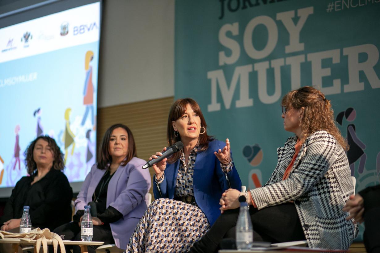 El Gobierno de Castilla-La Mancha anima a chicas y chicos a seguir trabajando por la igualdad porque “en vuestras manos está el futuro”