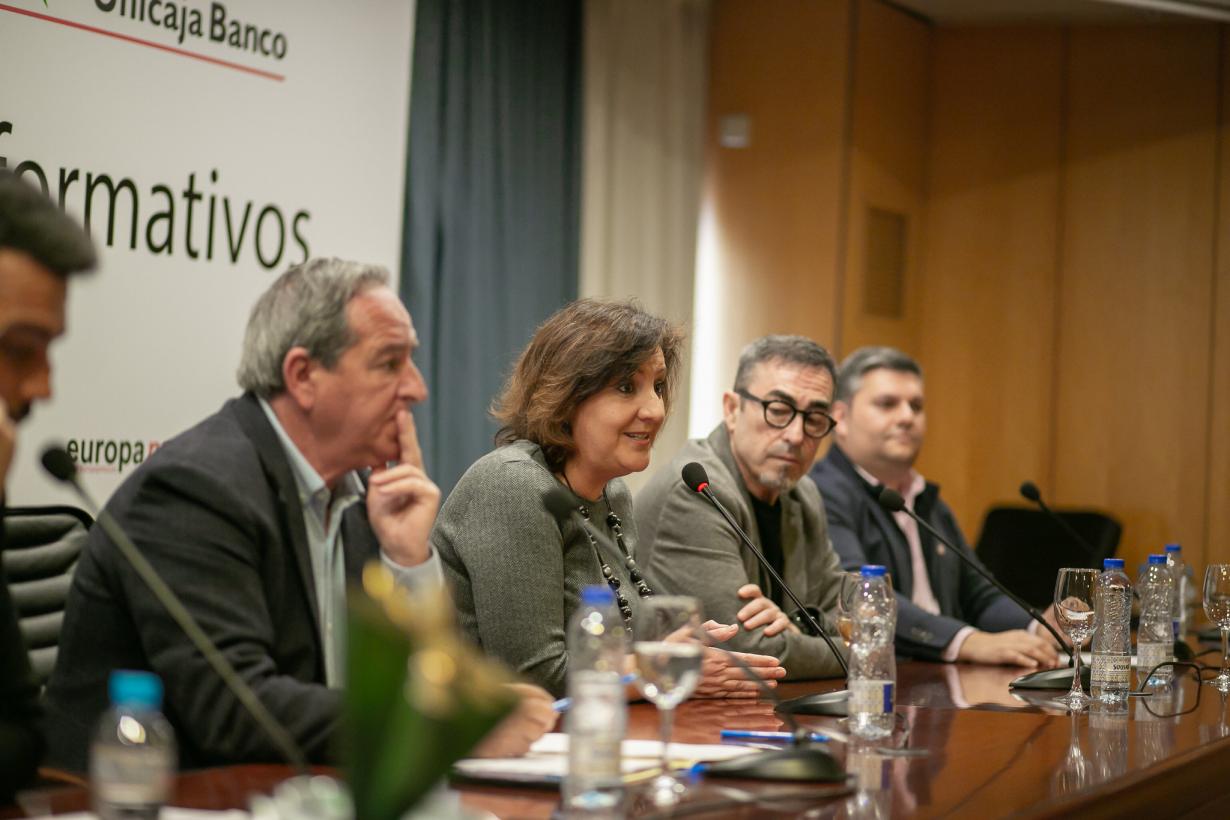 El Gobierno de Castilla-La Mancha valora que el Pacto por la Reactivación Económica y el Empleo ha movilizado ya 647 millones en apoyo del tejido empresarial y laboral en la región