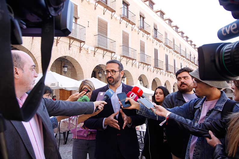 Gutiérrez: “PP y Vox ya tienen un pacto previo antes de  las elecciones y Núñez lo está ocultando a la opinión pública de CLM y al propio Feijóo” 