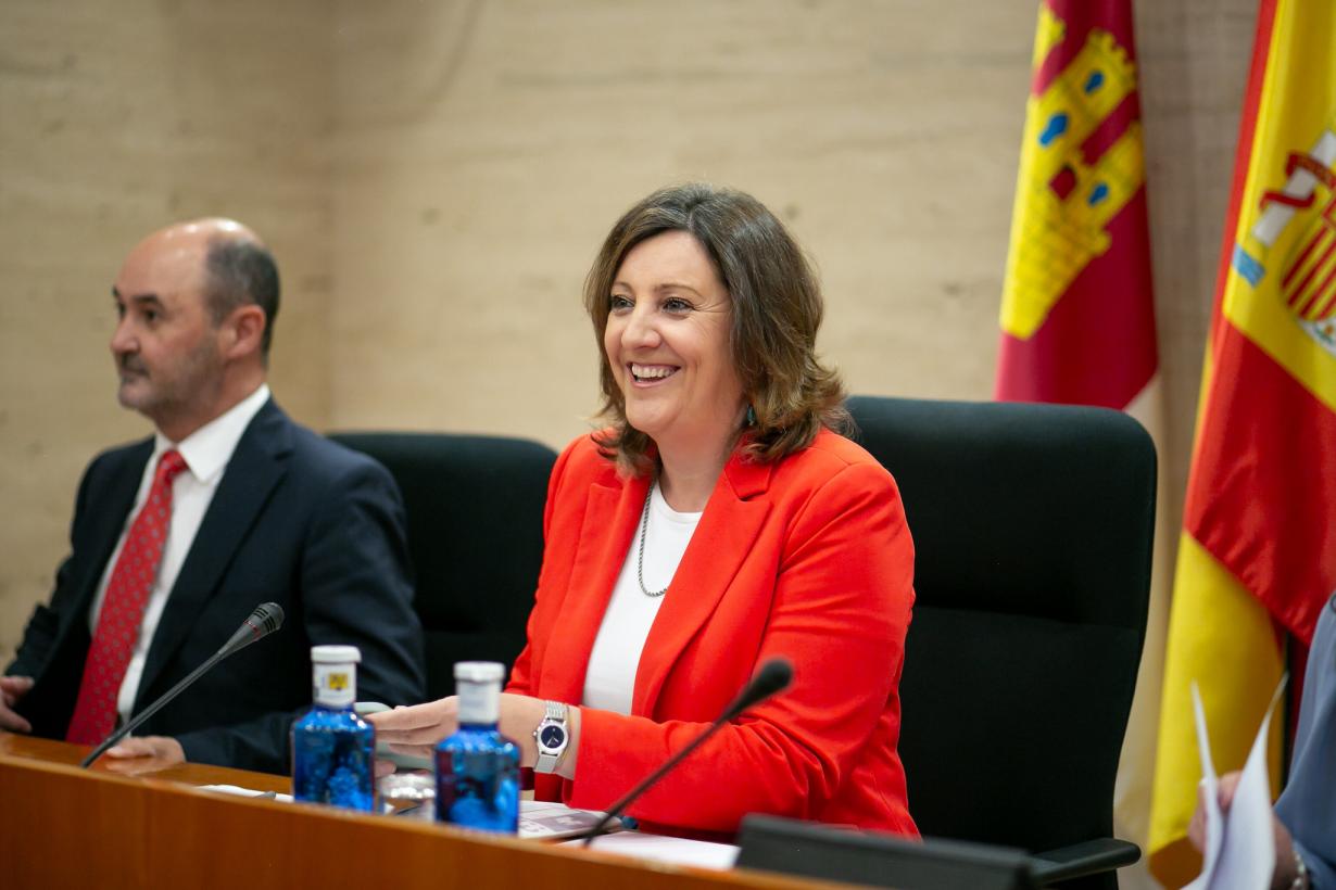 El impulso a la formación en el nuevo plan de empleo, la renovación del Plan Adelante y nuevas leyes de turismo e industria, entre los retos de Economía en la XI Legislatura