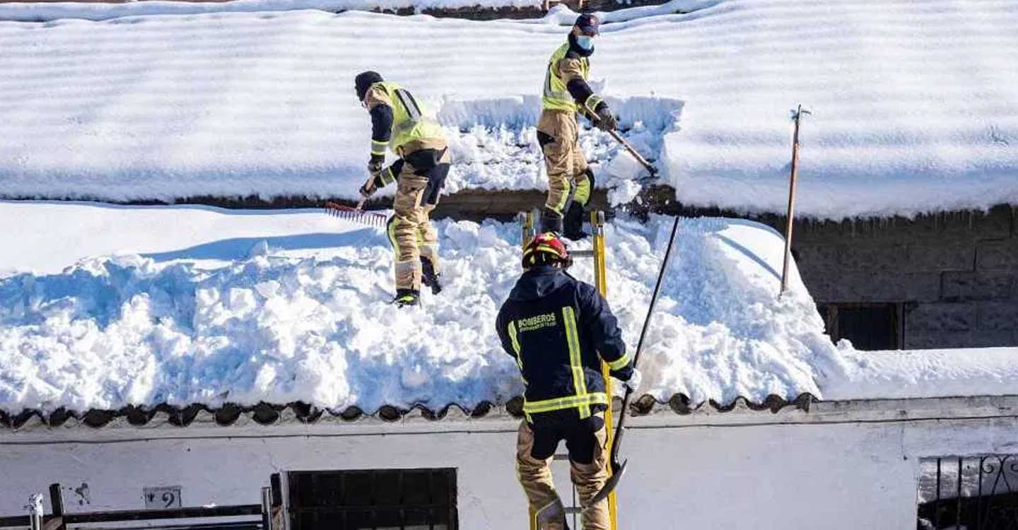 IU pide una modernización de las infraestructuras de suministros eléctricos y de telefonía en Castilla-La Mancha