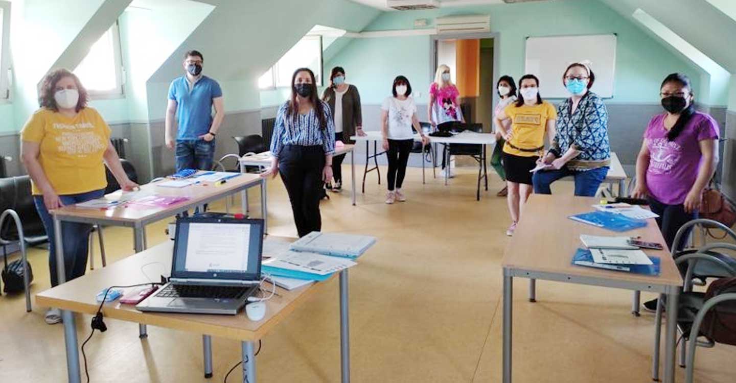 Cerca de medio centenar de personas mejoran su empleabilidad y preparan su salida al mercado laboral en las Lanzaderas de Cuenca y Toledo