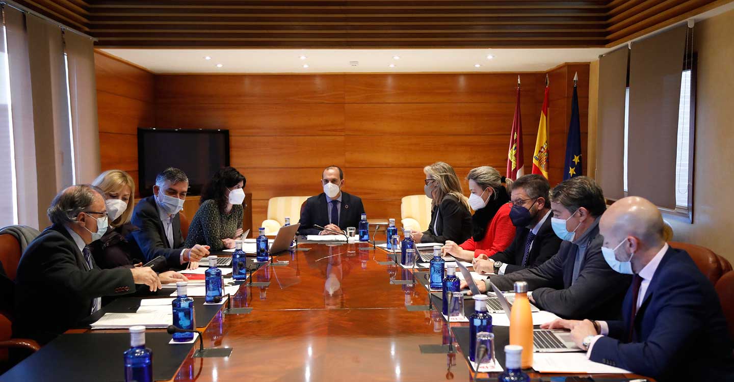 El Pleno debate el jueves sobre Covid en residencias de mayores y centros educativos, subida del IPC y ayuda a domicilio  